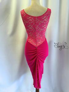 Abito Angeles in fucsia con pizzo