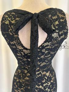 Abito Gloria in pizzo nero
