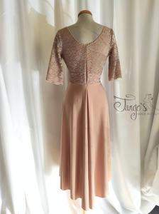 Abito Loretta beige con pizzo oro