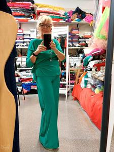 Suit Tiziana green, top and pant