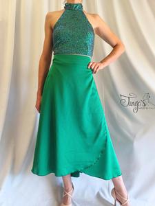 Orfea skirt in emerald green and sequin top