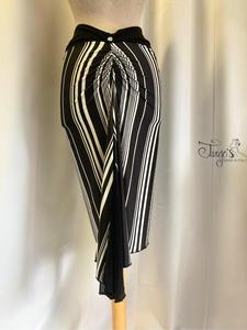 Skirt Katia striped fantasy black and white