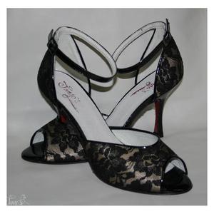 Lanus vernice nera pizzo - Tacco 8,5 cm