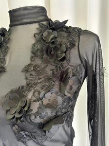 Top Malika pizzo floreale 3D manica a 3/4