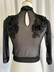 Top Malika pizzo floreale 3D manica a 3/4